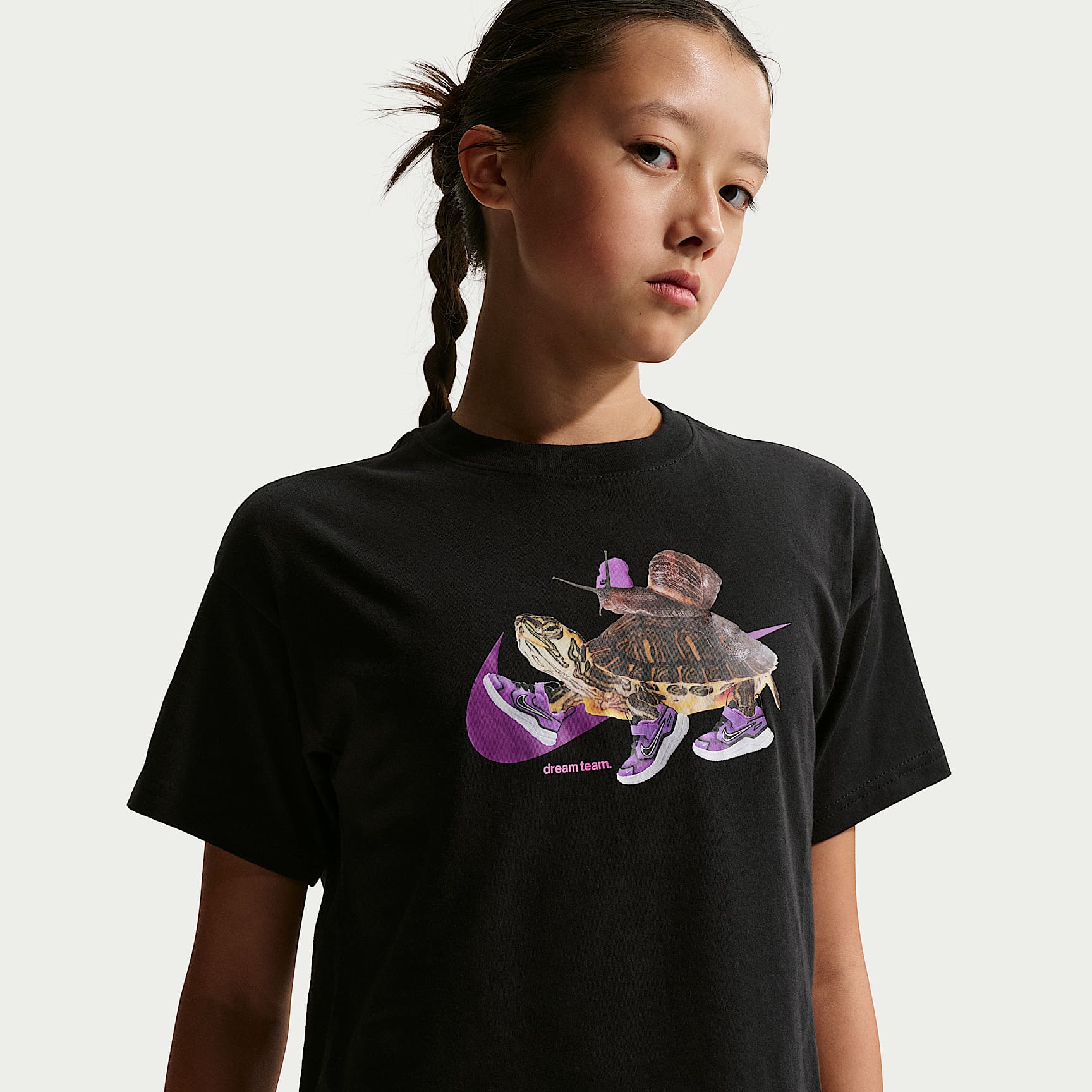 Nike Sportswear Older Kids' (Girls') Boxy T-Shirt. Nike ID
